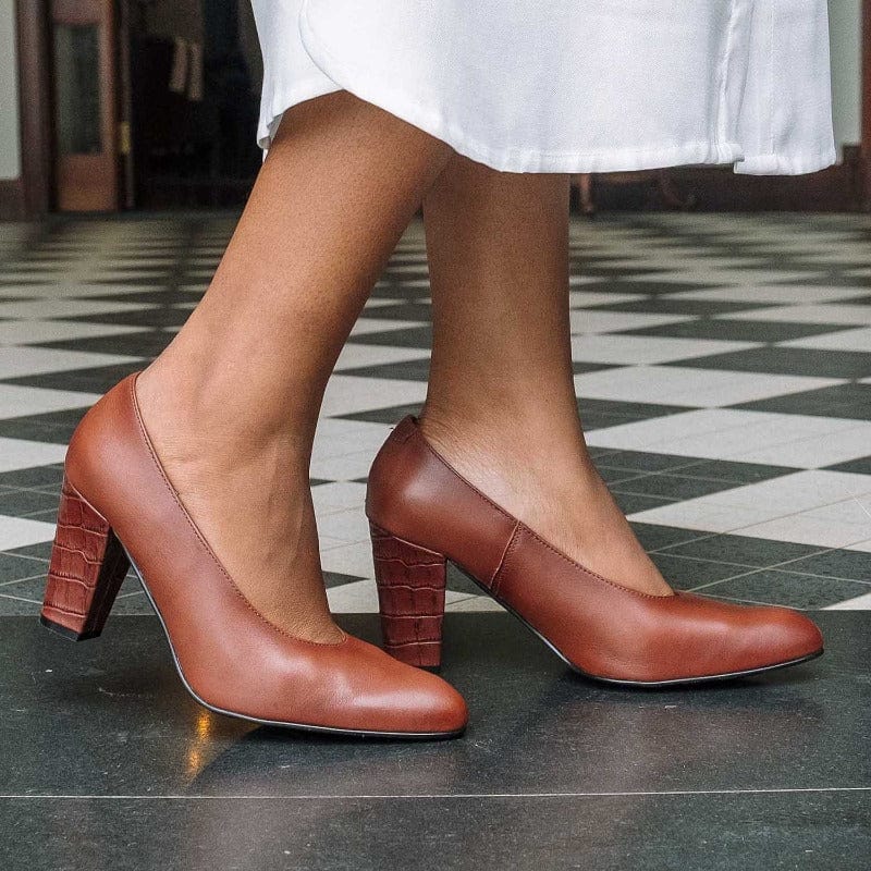 Froggie 12625 3576 Genuine Leather Pointed Court Shoes with Block Heel | ChicShoetique