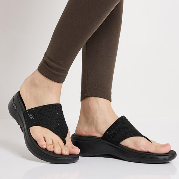 Skechers 140814 3672 GO WALK Arch Fit Embellished Sandal Black - View 7 | ChicShoetique