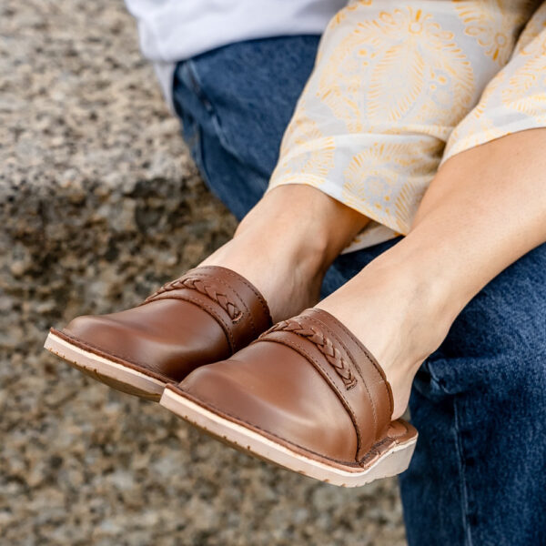 Freestyle Sienna 3862 Brown Handmade Leather Clog | ChicShoetique