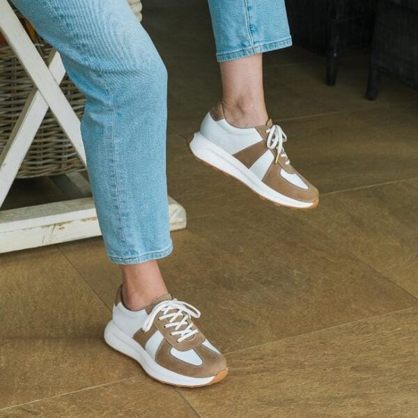 Froggie 12688 3896 Beige Lace Up Leather Sneaker | ChicShoetique