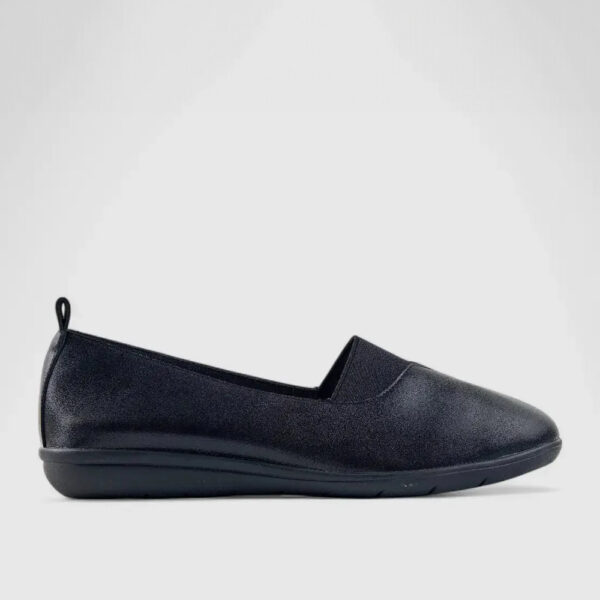 Soft Style Cara 3928 by Hush Puppies Black Leather Pump | ChicShoetique