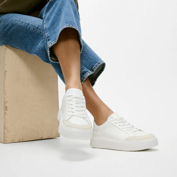 Fitflop RTG Leather Suede Sneakers 677 White | ChicShoetique