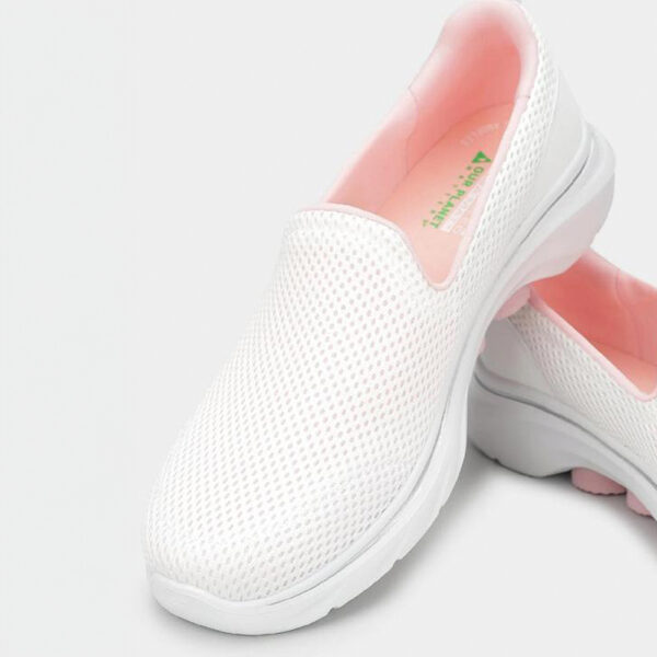 Skechers 125209 3562 White GO WALK 7 Slip In | ChicShoetique