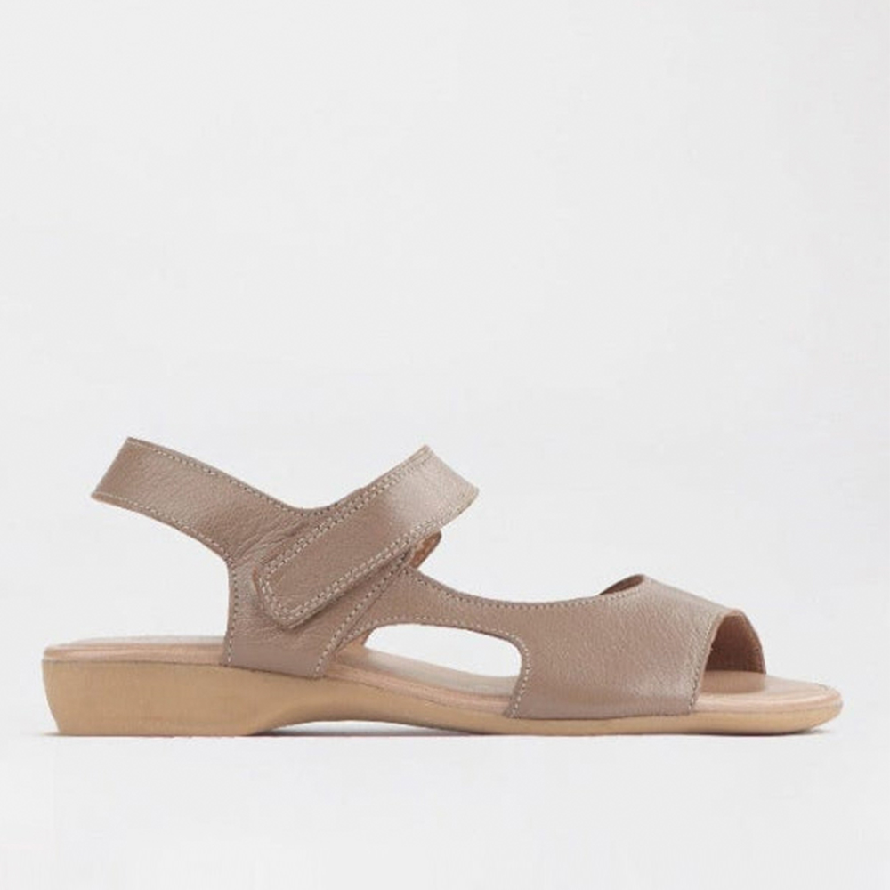 Froggie 12221 4070 Stone Wider Fit Slingback Sandal | ChicShoetique