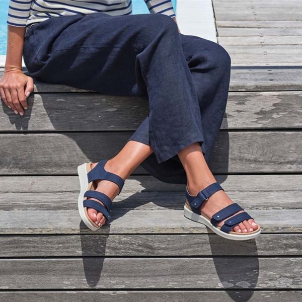 Hotter Venice 4093 Navy Strap-On Sandals | ChicShoetique