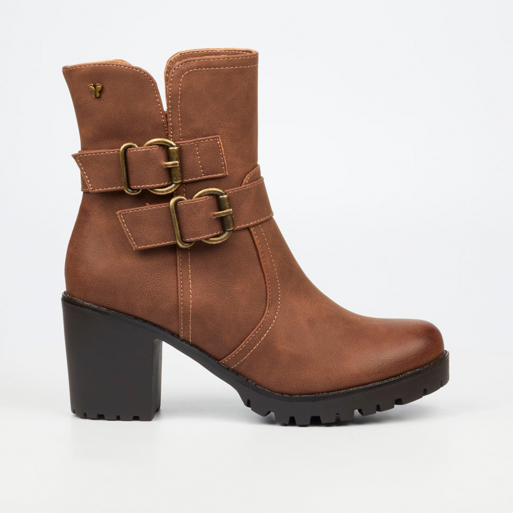 Butterfly Esther 8 1888 Black ankle boots with buckle strap | ChicShoetique